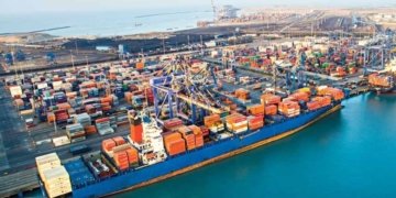Ports sector witnesses 5.3% YoY growth in December 2024