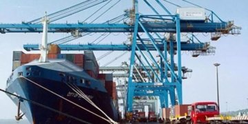 Syama Prasad Mookerjee Port reports decline in cargo volume