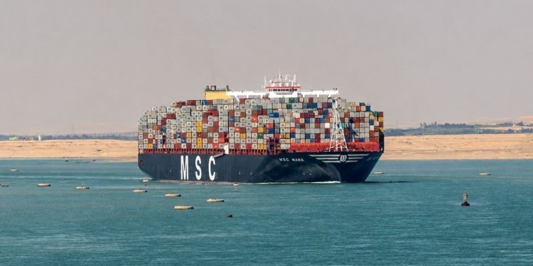 MSC Partially Resumes Suez Canal Transits