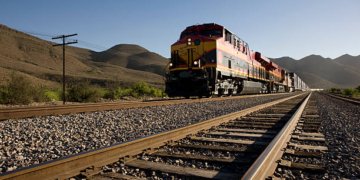 container freight train
