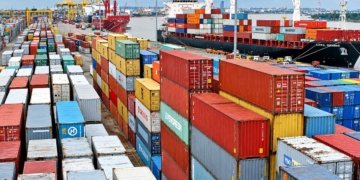Chittagong depots raise charge by 10%, users denounce