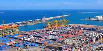 Colombo Port sees transshipment share climb