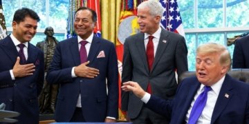 Essar Group to build $18 billion steel plant in US