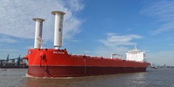 Klaveness Combination Carriers names MV Baltazar in Australia