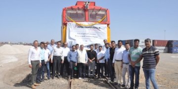 APM Terminals Pipavav receives the first train on Maersk service originating from Morbi