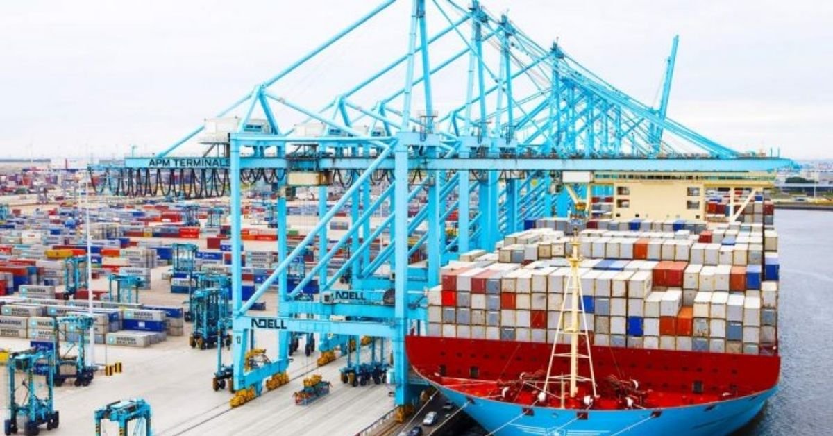 Port of Rotterdam total throughput slightly higher despite declining trade with Russia