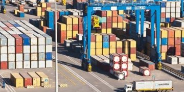 Adani Ports inks pact with GAIL