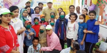 Allcargo Logistics Employees Spend a Day with Cancer Patients on World Cancer Day