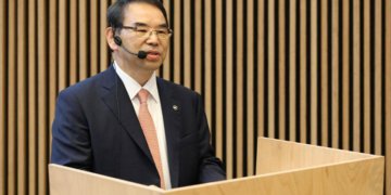 DR B S PARK – CHAIRMAN AND CEO, KOREAN REGISTER PASSED AWAY