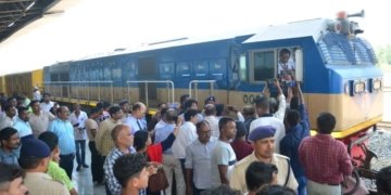 Trial run between Bangladesh’s Gangasagar and Tripura’s Nishchintapur railway link successful