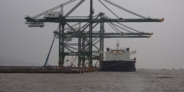 BHARAT MUMBAI CONTAINER TERMINALS PRIVATE LIMITED RECEIVES FIRST BATCH OF MEGA QUAY CRANES
