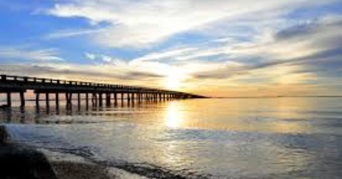Government plans sea bridge connecting to Sri Lanka