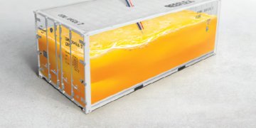 CMA CGM introduces REEFLEX for transporting liquids by container