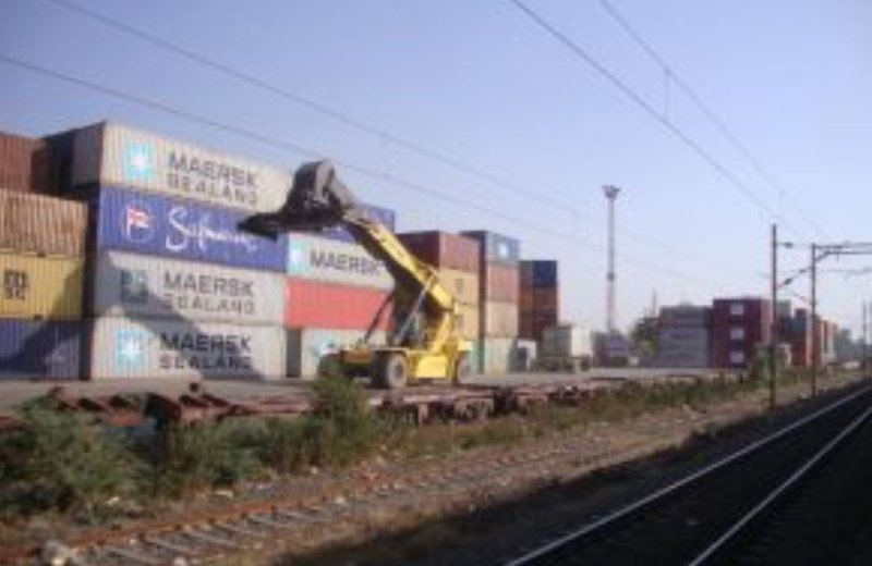 PSA relaunches India rail connectivity