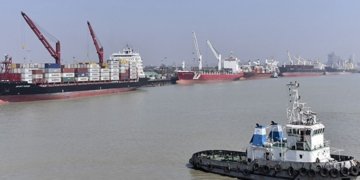 Bangladesh suspends unloading of imported clinker
