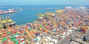 Container throughput at Colombo port hits all-time high