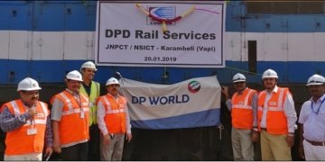 DP WORLD NHAVA SHEVA AND JAWAHARLAL NEHRU PORT CONTAINER TERMINAL FLAG OFF CONCOR’S MAIDEN DPD TRAIN