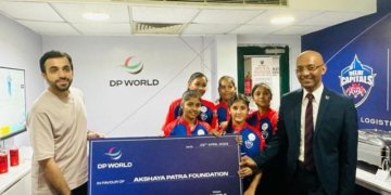 DP WORLD AND DELHI CAPITALS SPREAD CRICKET CHEER