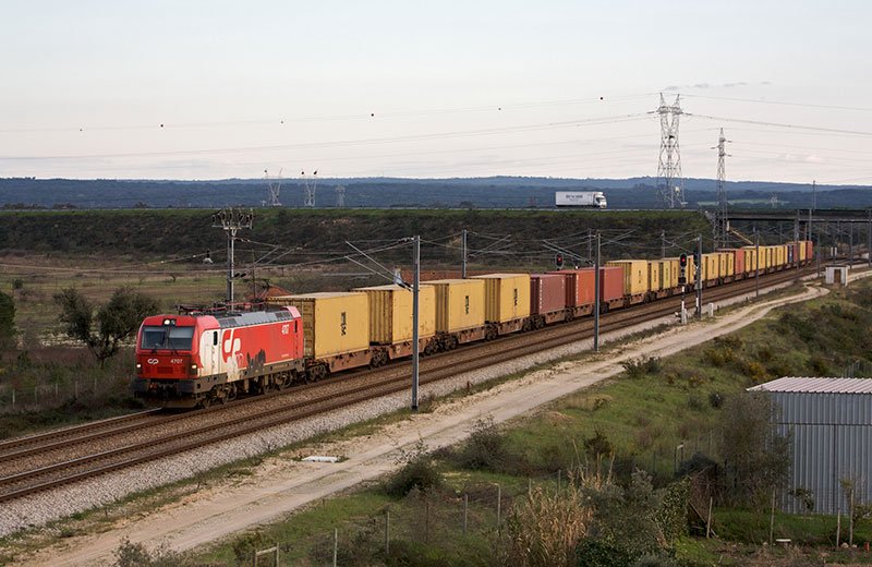 Dedicated Freight Corridor project to be completed by 2022