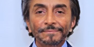 Deepak Shetty appointed as Visiting Distinguished Professor by IIM Mumbai