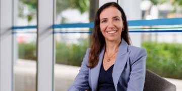 Early adoption of technologies can help shipping companies adapt faster to regulatory changes
