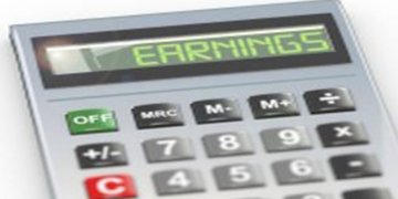 SHIPPING CORPORATION POSTS LOSS OF RS 7 CR IN Q4