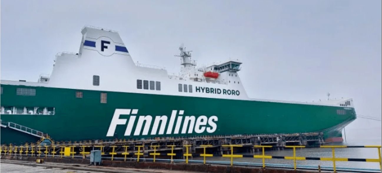 HAROPA PORT welcomes Finnlines firsthybrid Ro-Ro vessel