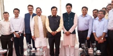 Union Minister Sarbananda Sonowal reviews preparations for Global Maritime India Summit 2023