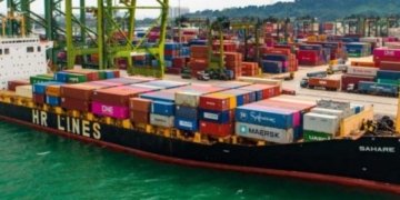 Bangladesh to increase connectivity with transhipment hubs
