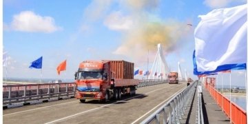 China-Russia trade grows along Heilongjiang River