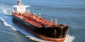 U.S. issues fresh sanctions targeting Iranian oil