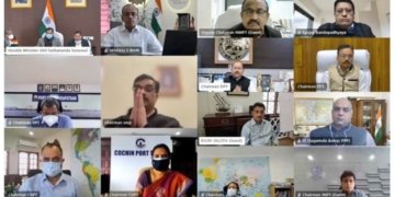Shri Sarbanand Sonwal reviews JNPT’s green project initiatives