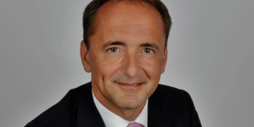 A.P. Moller-Maersk elects new chairman to steer digital transformation
