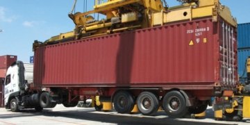 LCL Logistix & Fortune International transports machinery from Italy to India