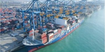 Adani Mundra Port Welcomes First LNG-Powered Vessel