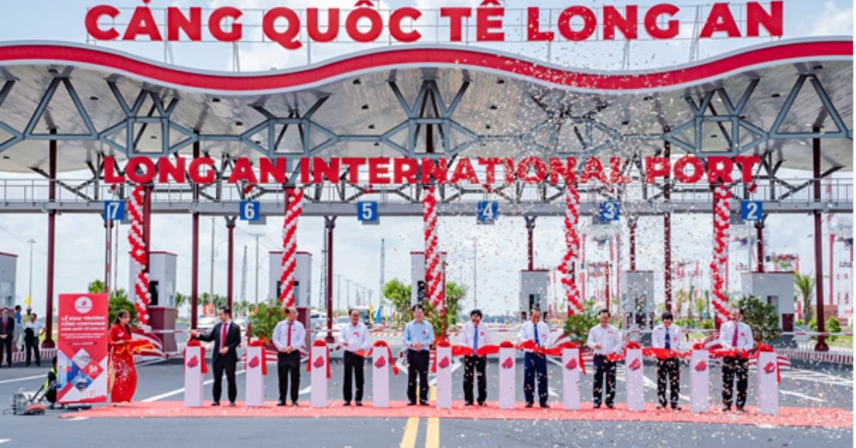 Long AN International Port commences operations in Vietnam