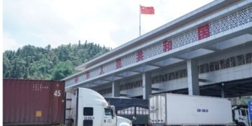Longbang land port expansion on India-China border