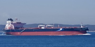Haldia port berths largest ever bulk carrier