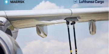 Lufthansa Cargo and Maersk collaborate to enhance the decarbonization of airfreight