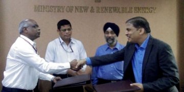 V.O. CHIDAMBARANAR PORT TRUST INKS MEMORANDUM OF UNDERSTANDING WITH SOLAR ENERGY CORPORATION OF INDIA FOR INSTALLATION OF 5MW SOLAR POWER PLANT