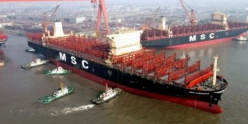 MSC moves record-breaking 390-tonne cargo