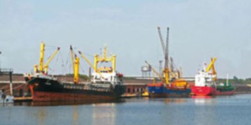 Floating jetty at Haldia soon