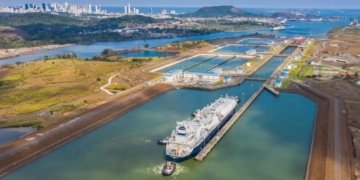 Panama Canal’s net profits increased to $3.45 bn