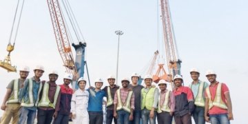 The New Order Of Genma Mobile Harbor Crane