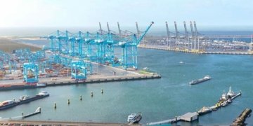 Port of Rotterdam Terminals to be Equipped with Shore Power by 2028