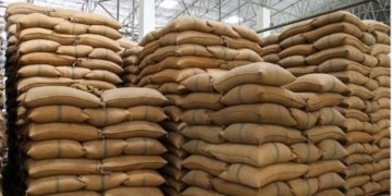Iran lifts ban on rice imports