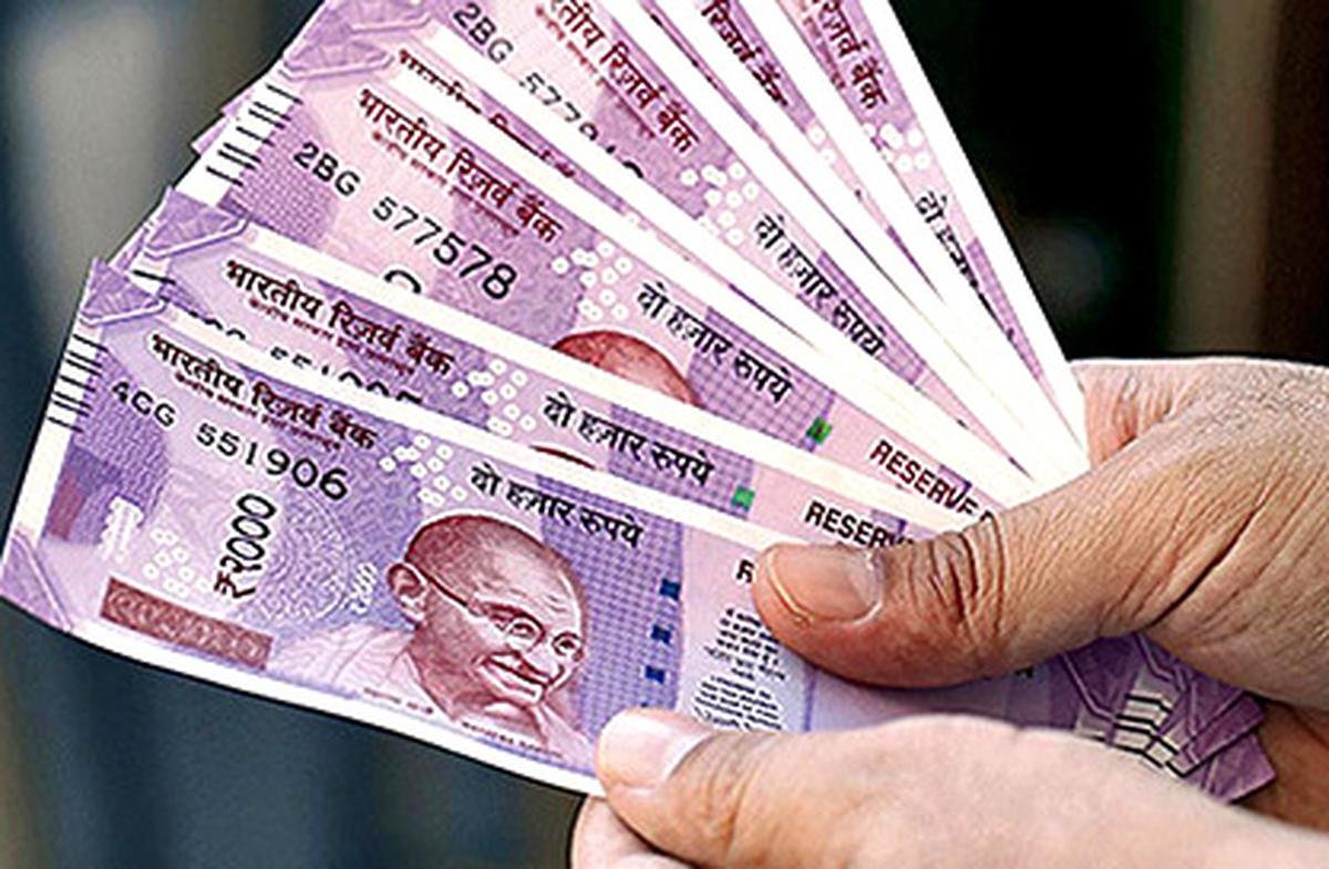Sri Lanka calls for $1bn equivalent INR currency swap