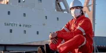 Standard Club warns seafarer discontent storing up longer term problems