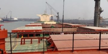 Seaways Shipping sets new records in Paradip port