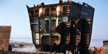 Maersk to establish ship recycling industry in Bahrain